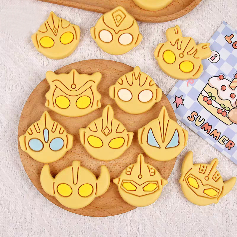 Hot Anime Ultramans Series Coo - огляд і ціна Kitchen Baking Molds