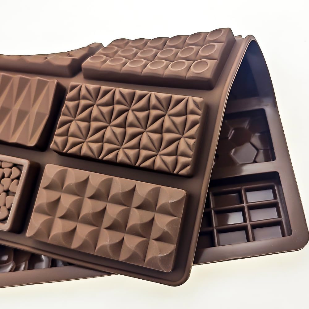 12 In 1 Chocolate Molds Dubai  - огляд і ціна Kitchen Baking Molds